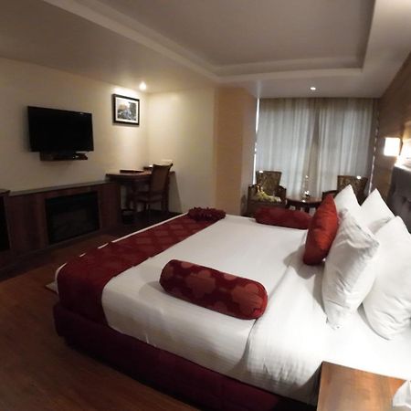 Crescent Resort, Darjeeling ดาร์จีลิง ภายนอก รูปภาพ