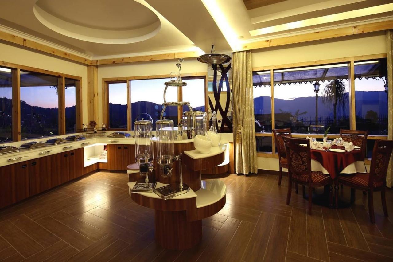 Crescent Resort, Darjeeling ดาร์จีลิง ภายนอก รูปภาพ