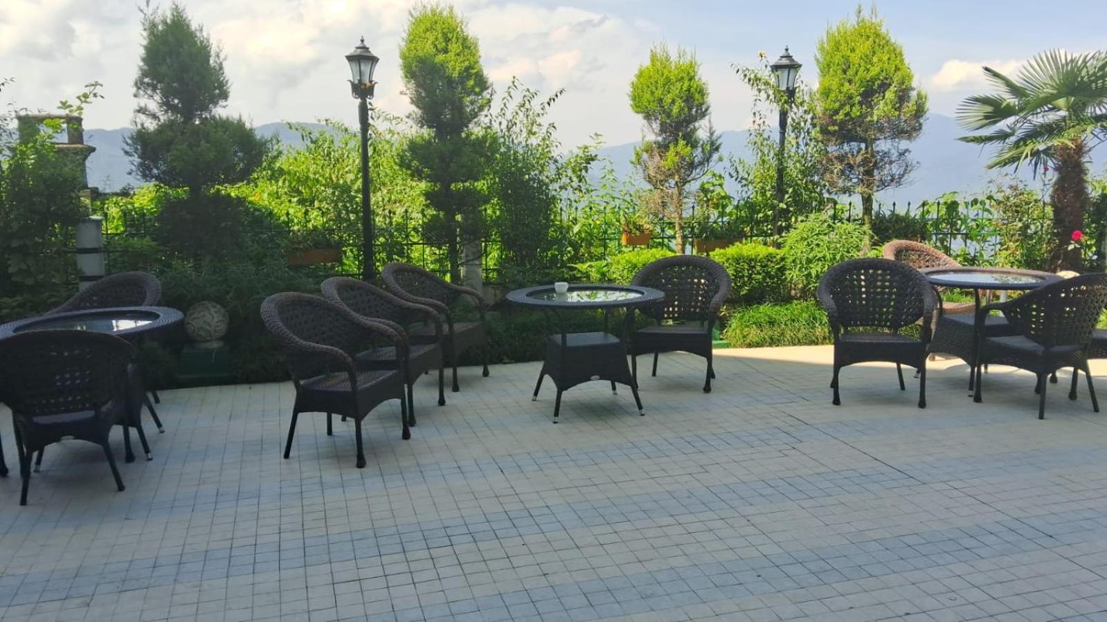 Crescent Resort, Darjeeling ดาร์จีลิง ภายนอก รูปภาพ
