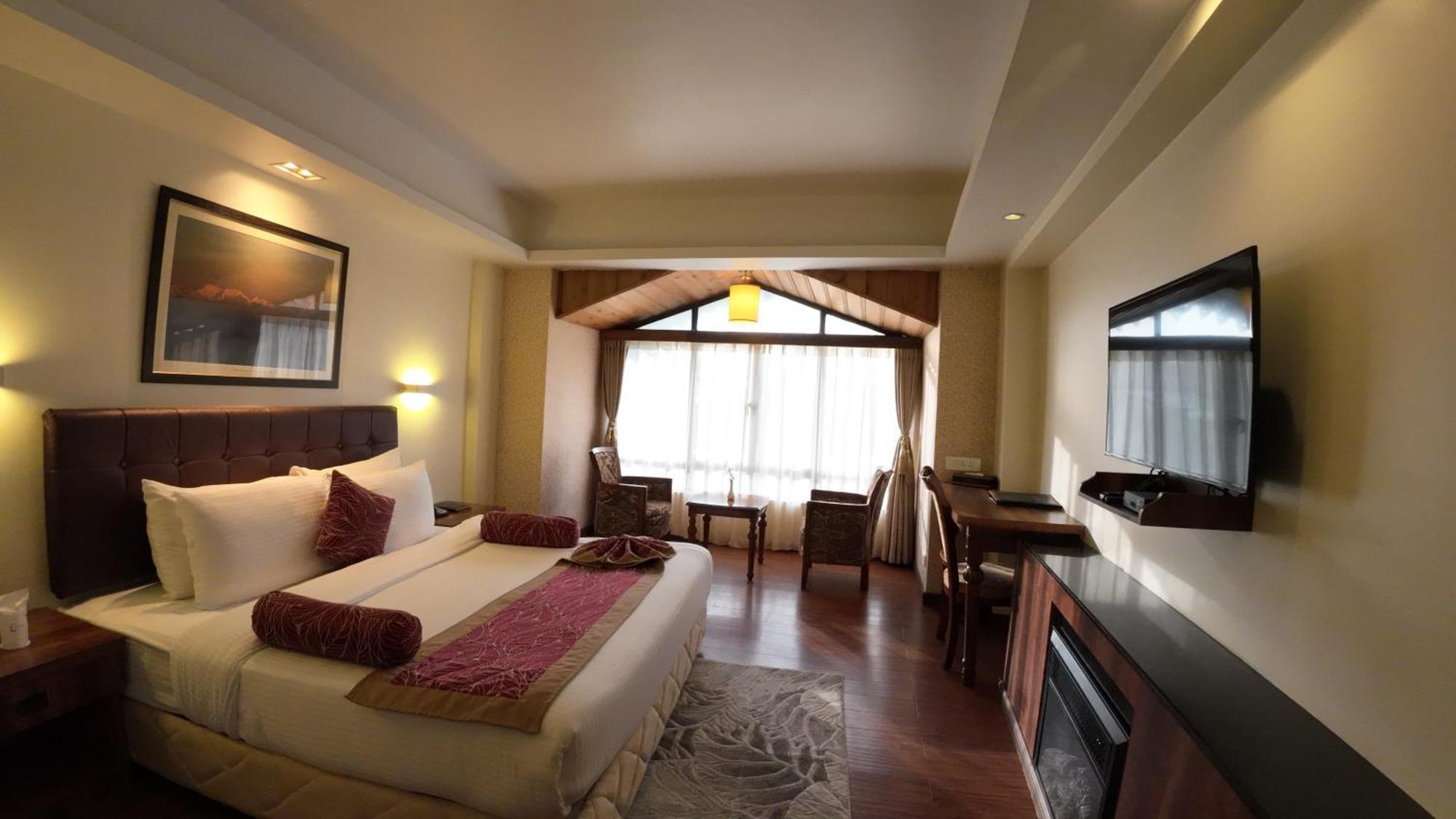 Crescent Resort, Darjeeling ดาร์จีลิง ภายนอก รูปภาพ
